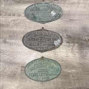 Set of 3 metal wall signs
